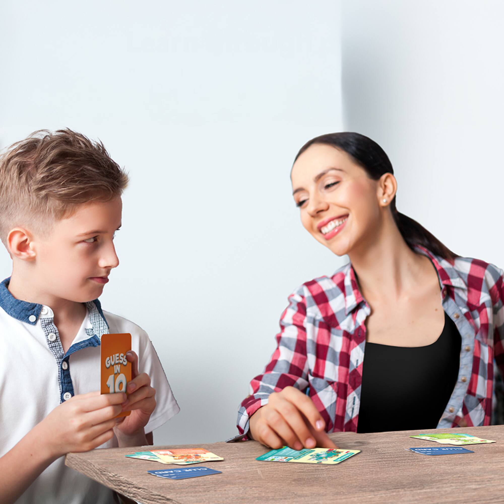 Skillmatics® Guess in 10® Countries of the World Card Game